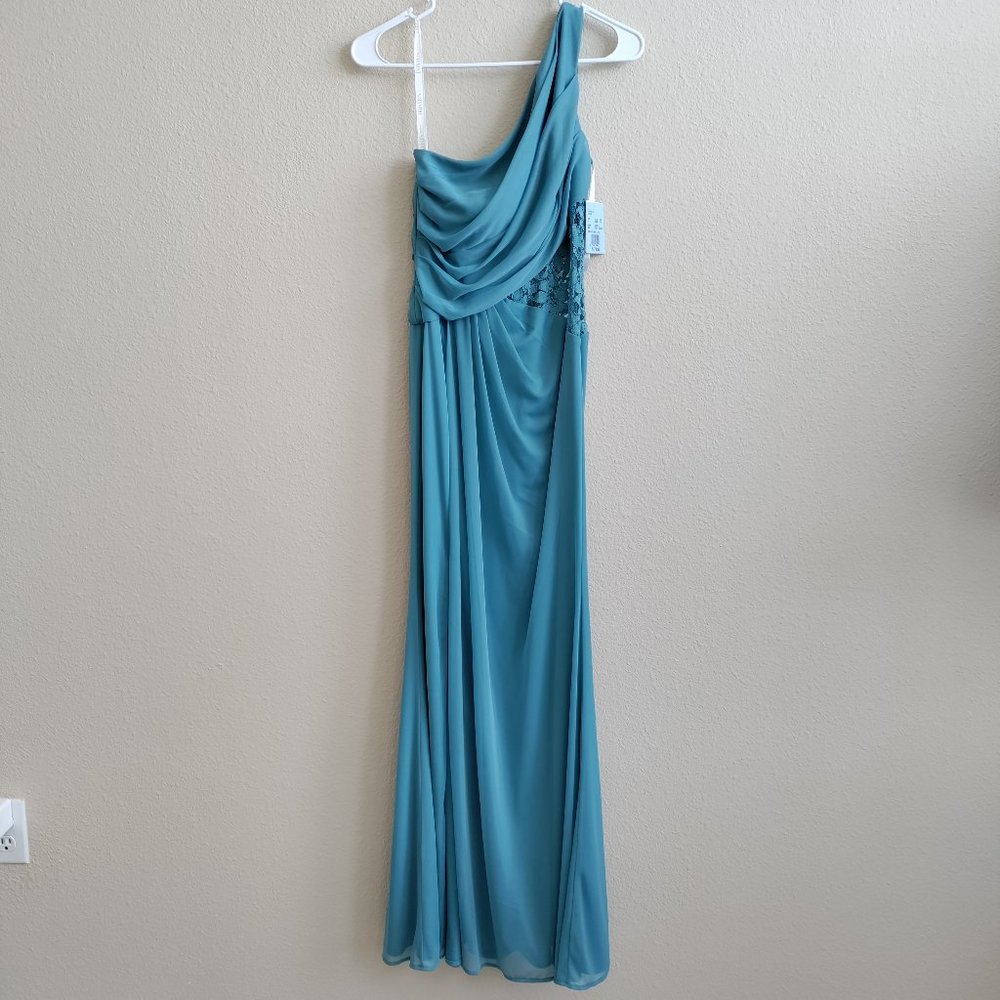 NWT David's Bridal One shoulder mesh dress with lace insert in Tealblue Size 6